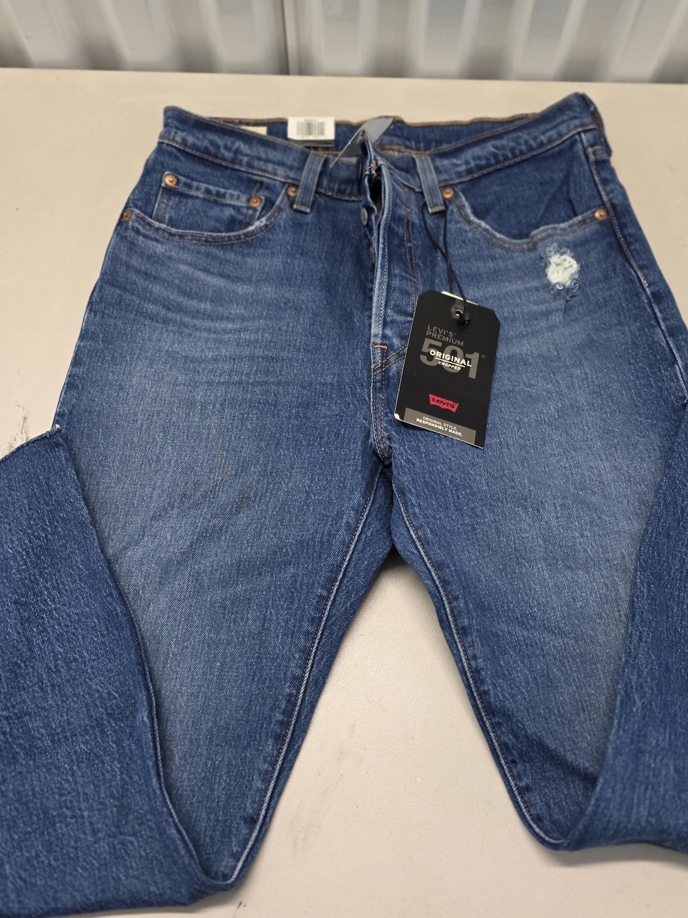 Levi's 501 Button Fly High Rise Cropped Distressed Jeans Women's Size 28x26 NWT